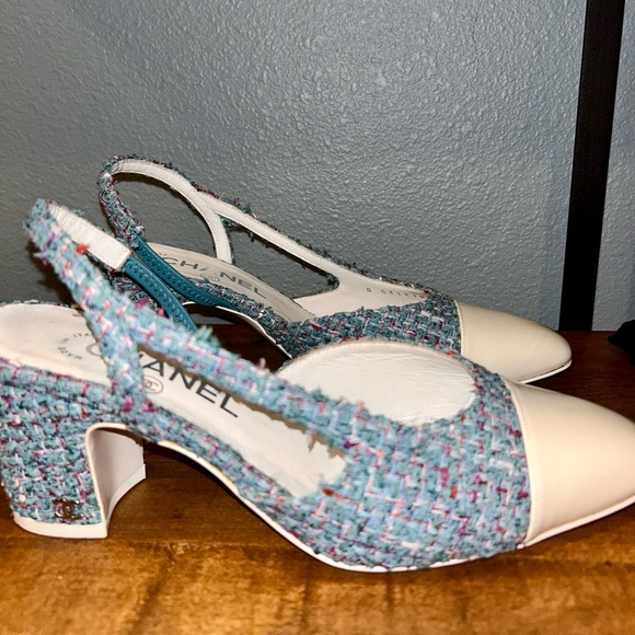 Chanel Women's Blue Tweed Slingbacks - Picture 5 of 7